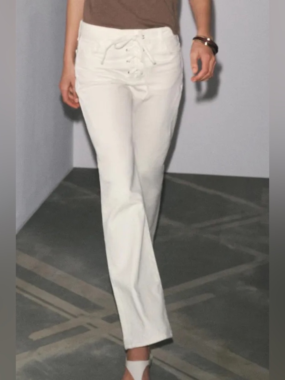 NWOT Zara ZW Collection Flare Mid Rise Off White Jeans with Ties Lace-Up Front